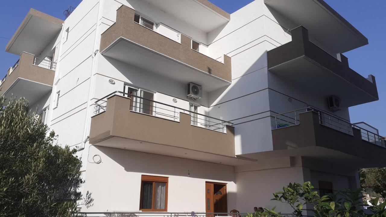 Durmishi Rooms & Apartments & Beach Саранда Екстер'єр фото