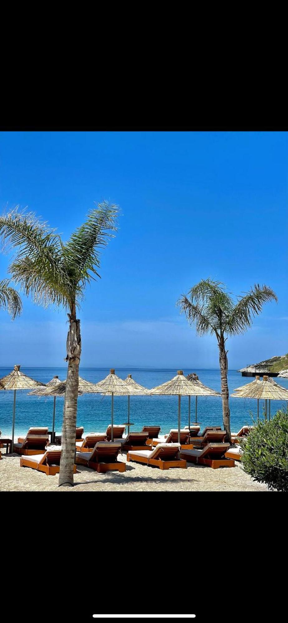 Durmishi Rooms & Apartments & Beach Саранда Екстер'єр фото