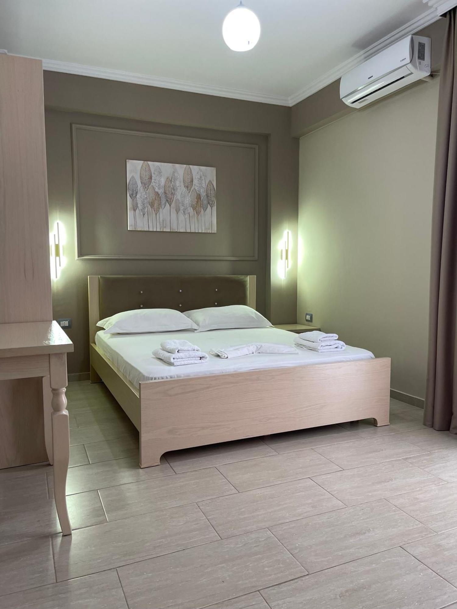 Durmishi Rooms & Apartments & Beach Саранда Екстер'єр фото