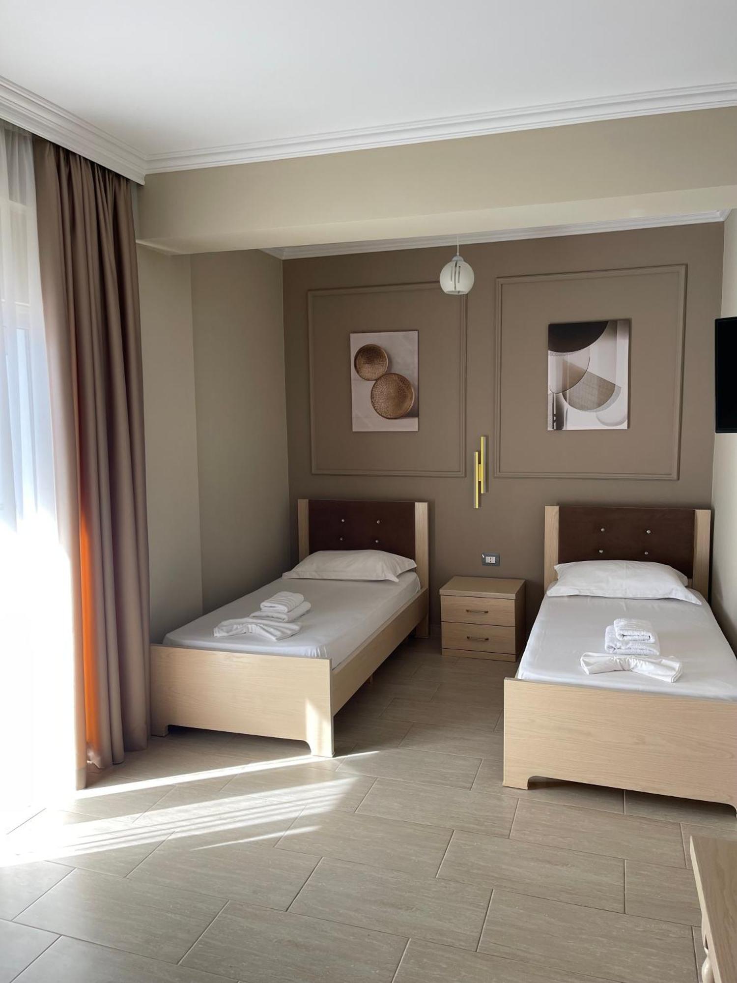Durmishi Rooms & Apartments & Beach Саранда Екстер'єр фото